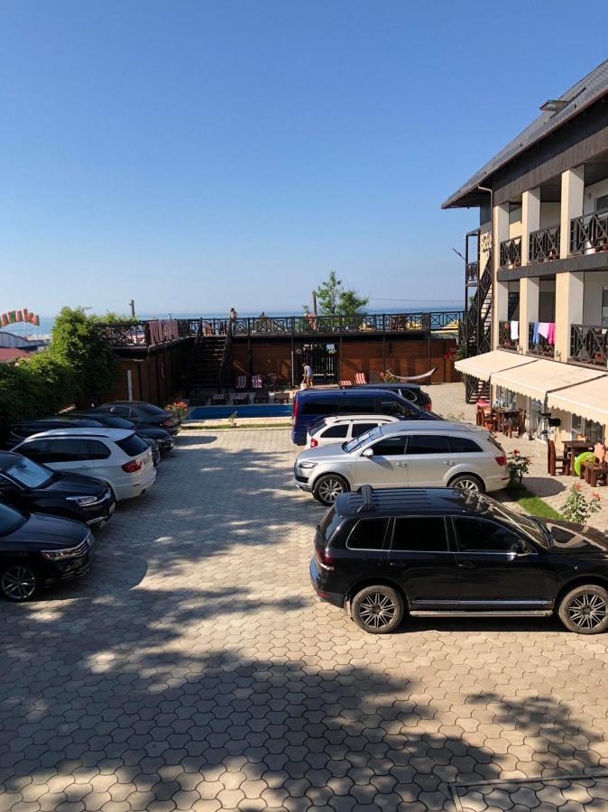 Веселий Кут Hotel Зализний Порт Екстериор снимка